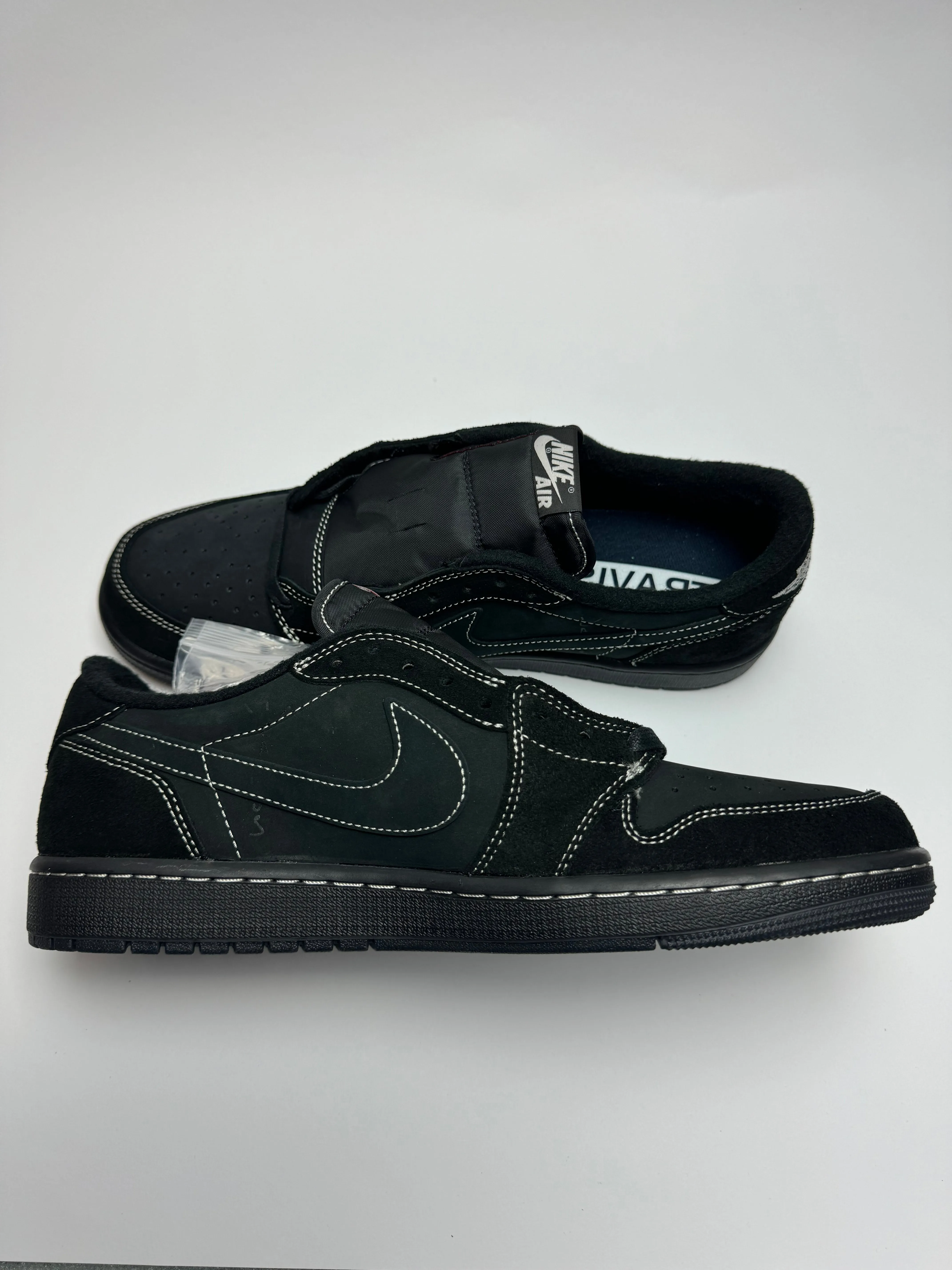 Air Jordan 1 Low OG Travis Scott "Black Phantom"