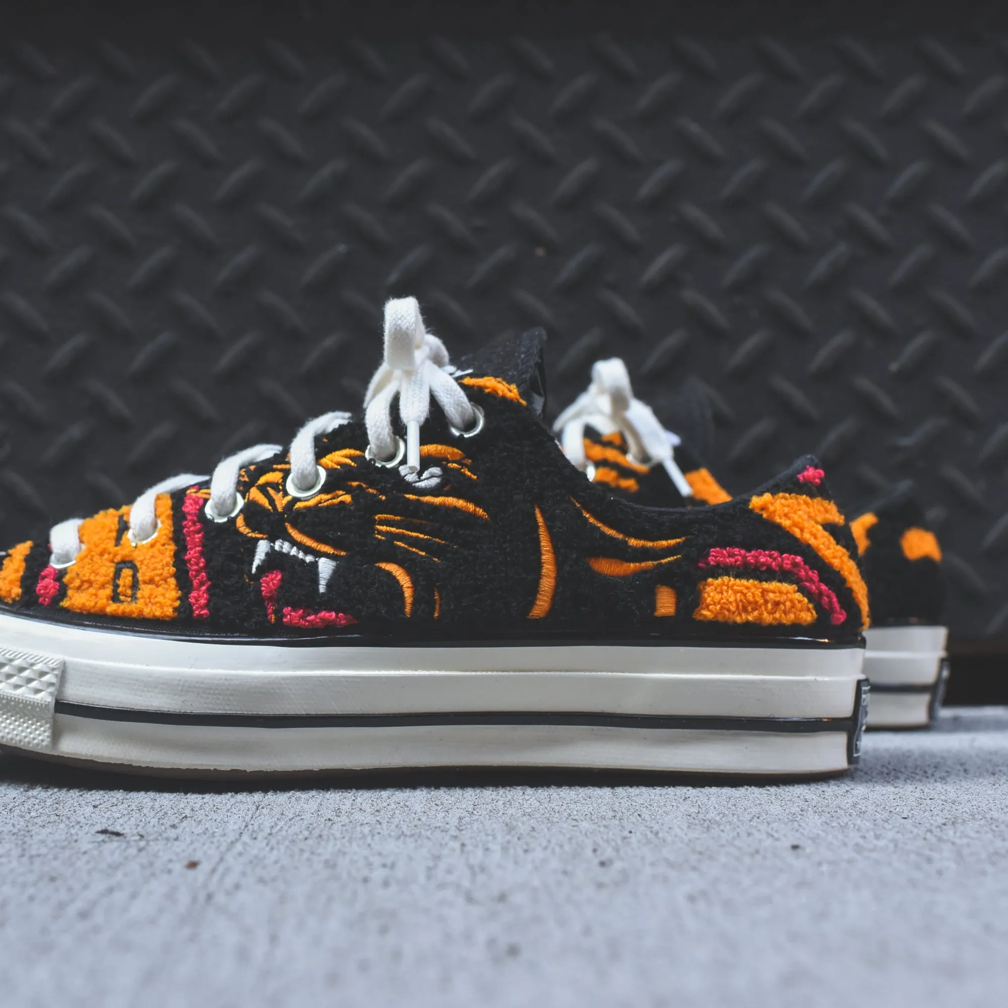 Converse x UNDFTD Chuck 70 Ox - Black / White / Orange