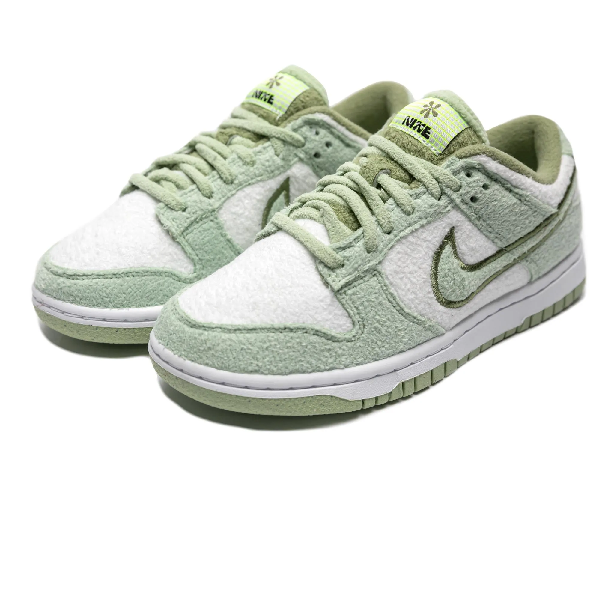 Nike Dunk Low SE 'Fleece Honeydew'