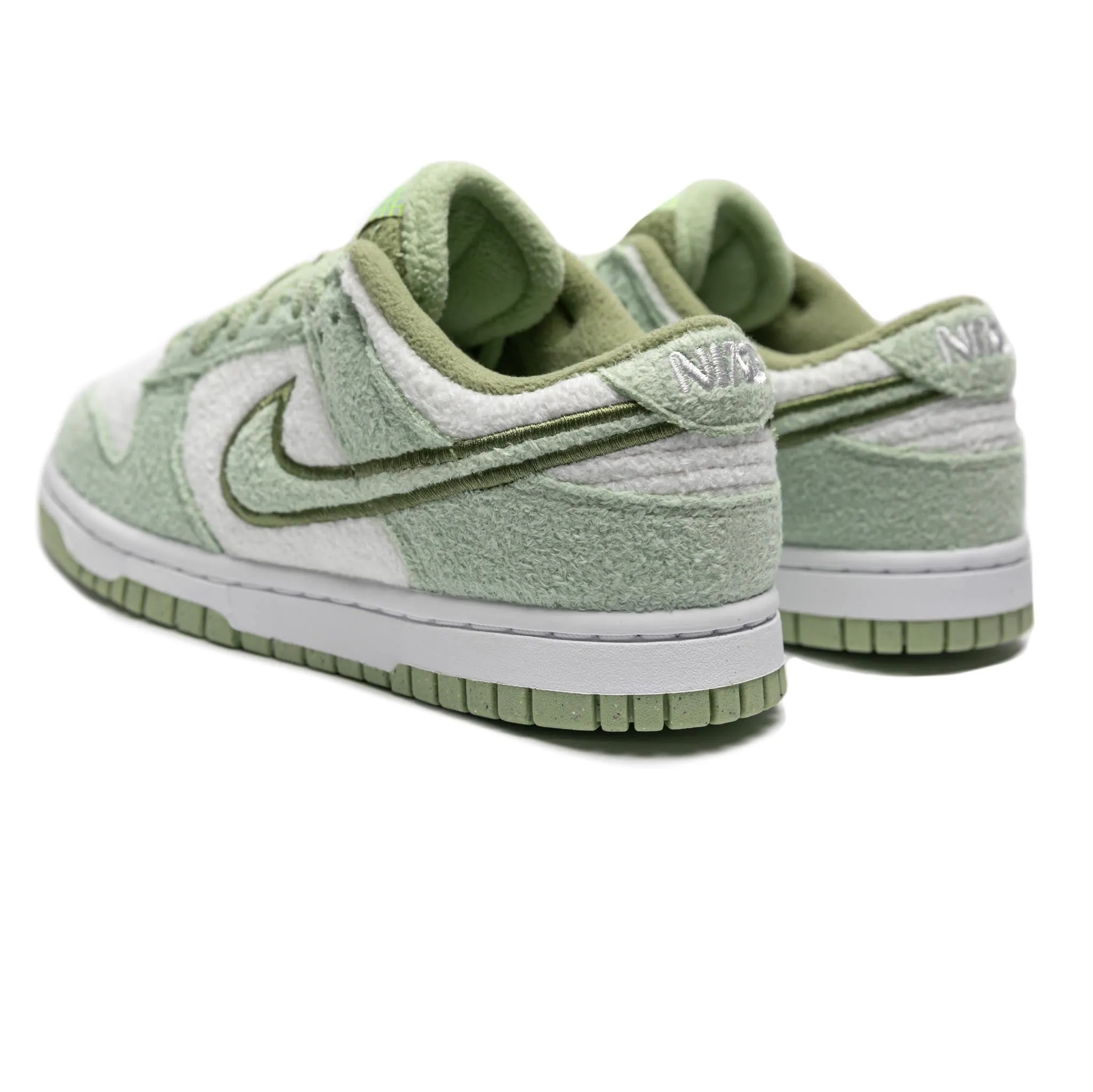 Nike Dunk Low SE 'Fleece Honeydew'