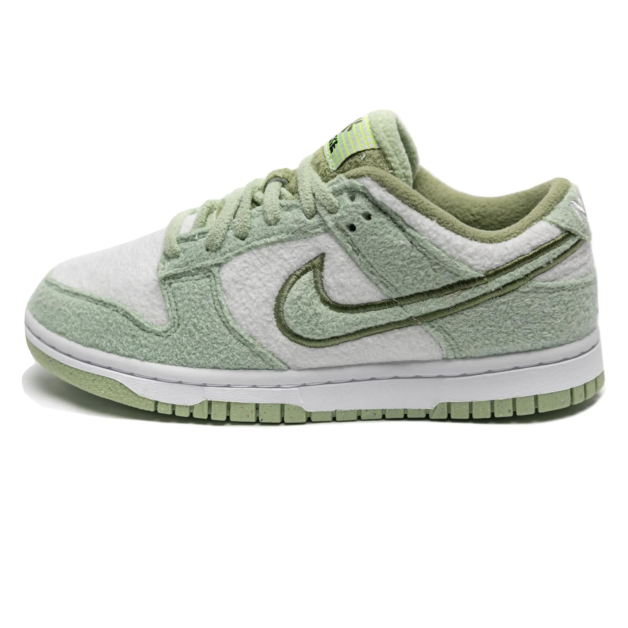 Nike Dunk Low SE 'Fleece Honeydew'