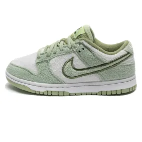 Nike Dunk Low SE 'Fleece Honeydew'
