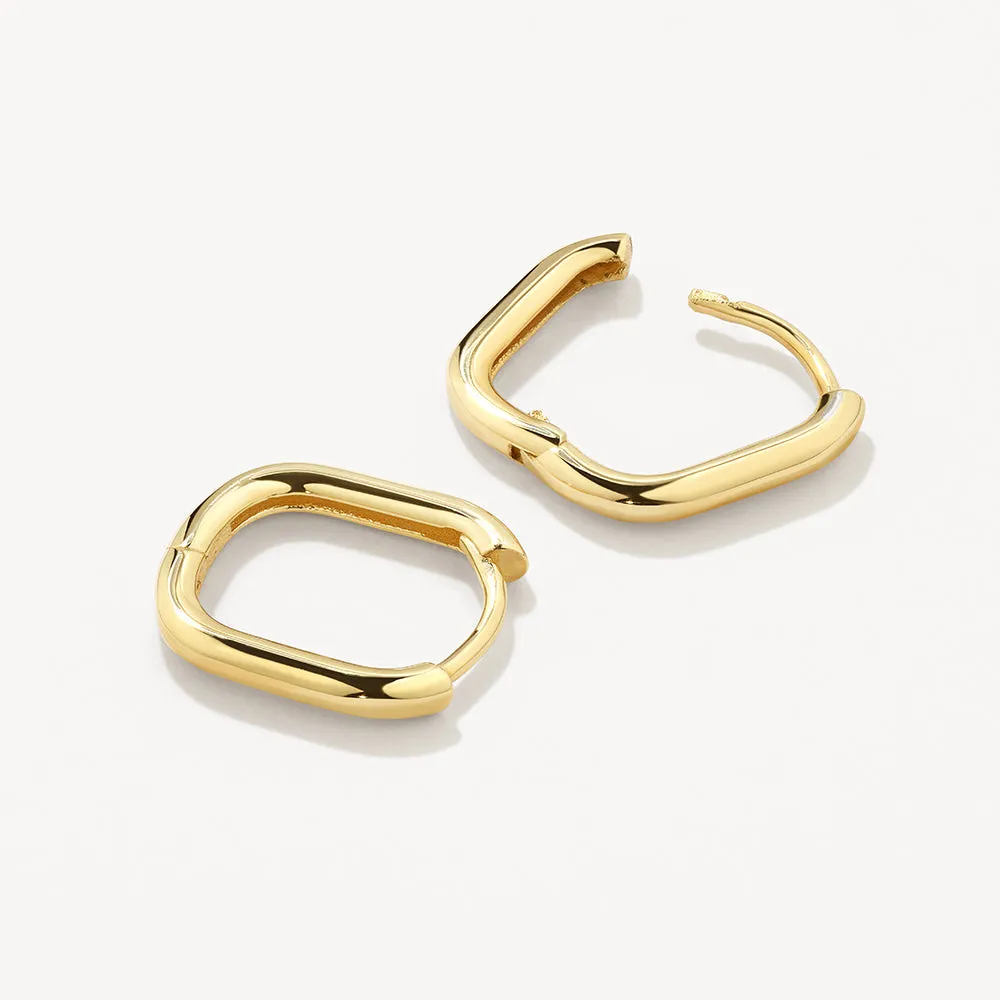 Oval Paperclip Huggie Earrings in 10k Gold