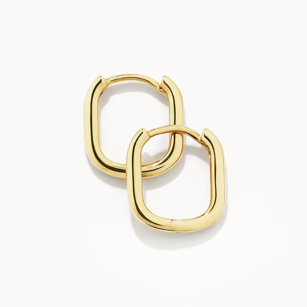 Oval Paperclip Huggie Earrings in 10k Gold